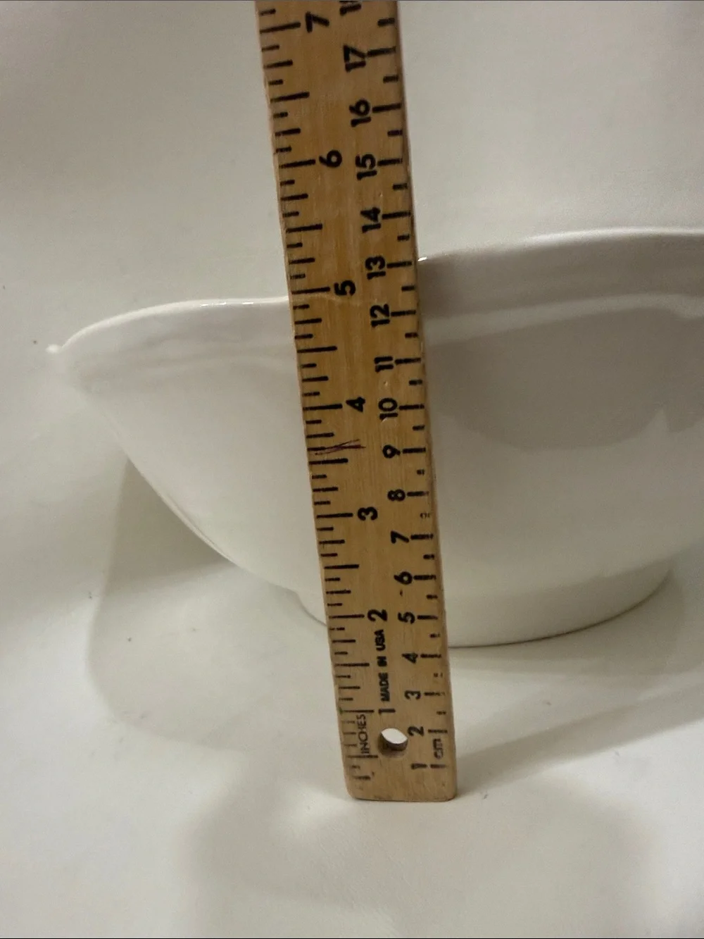 Cosmet Italy Ceramiche Large White Scalloped Ceramic Serving Bowl 13 In X 5 in